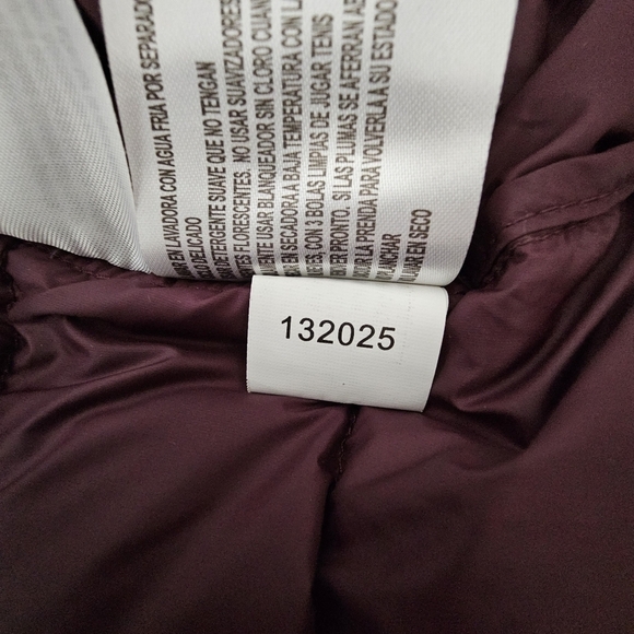 EUC MICHAEL KORS Puffy lightweight Jacket Burgundy 1X - Picture 10 of 16
